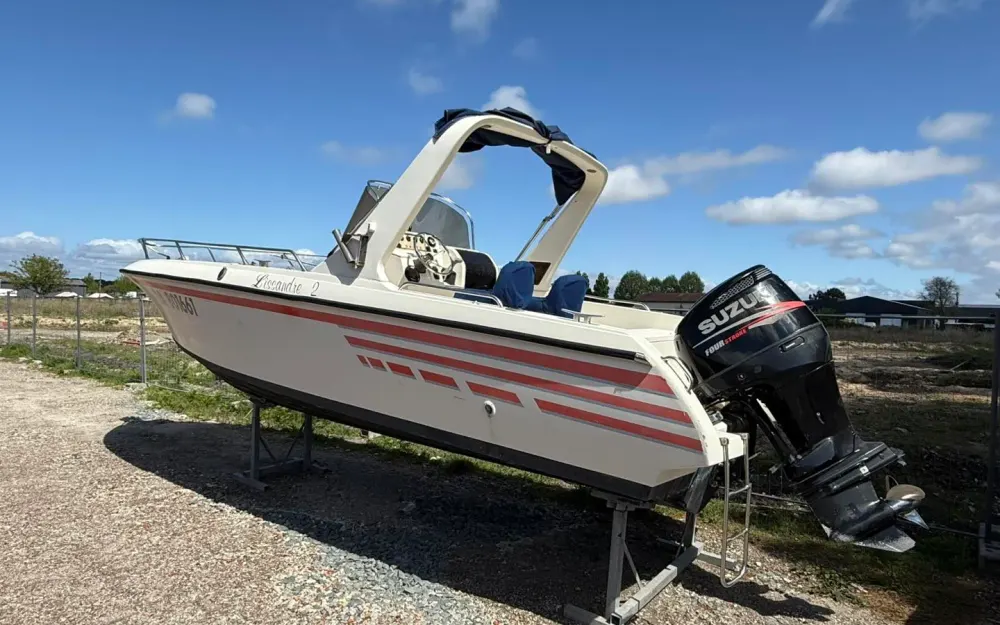 slider 2 Neptune Smap Barge 750
