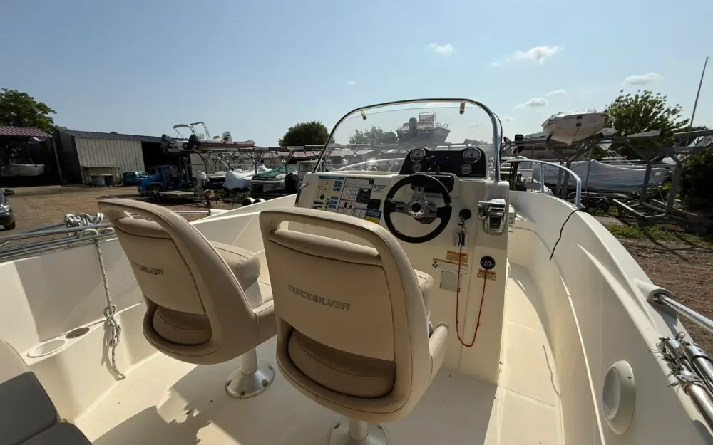 slider 4 Quicksilver Activ 605 Open