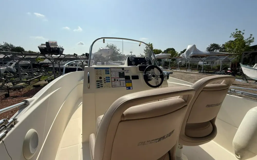 slider 6 Quicksilver Activ 605 Open