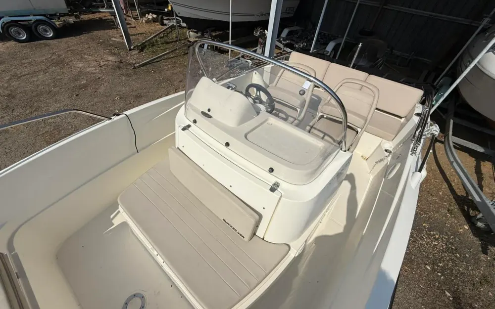 slider 9 Quicksilver Activ 605 Open