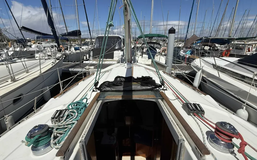 slider 11 Beneteau Oceanis 331 Clipper