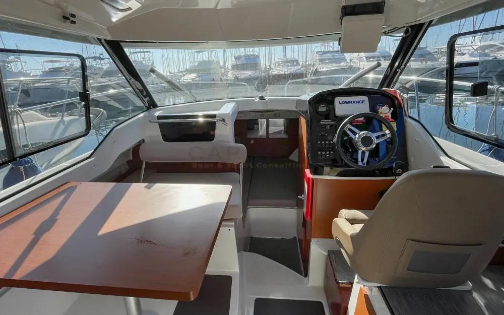 slider 15 Jeanneau Merry Fisher 795