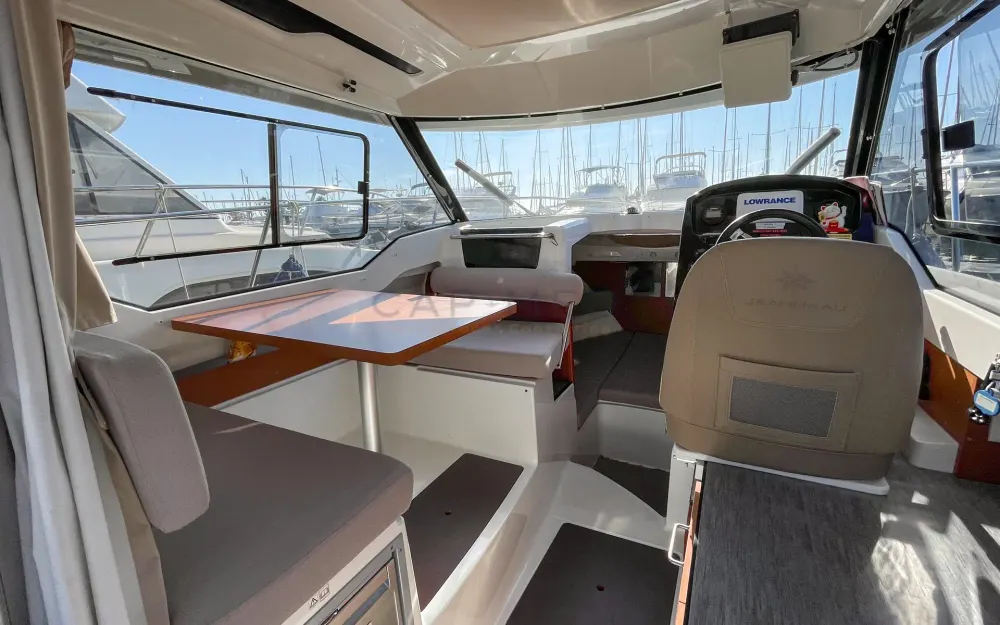 slider 16 Jeanneau Merry Fisher 795