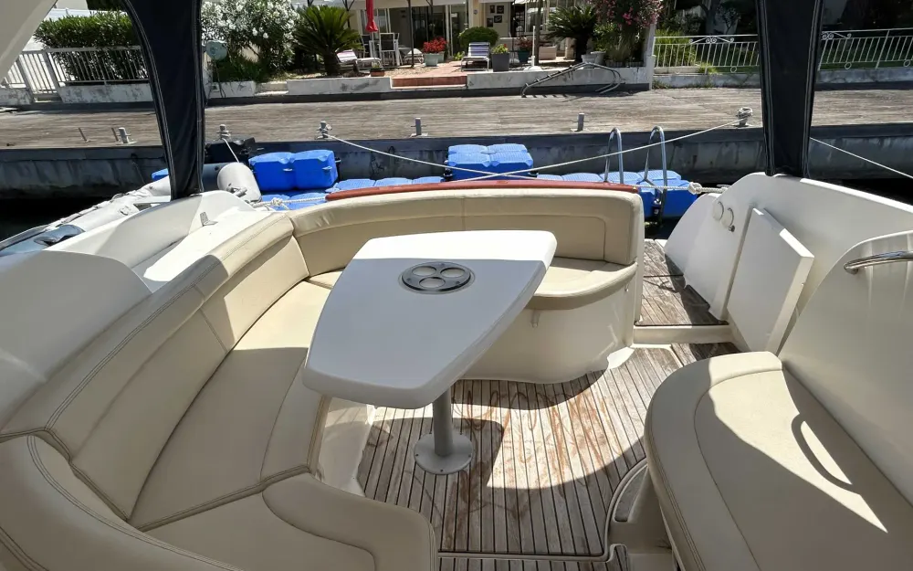slider 1 Jeanneau Prestige 30 S
