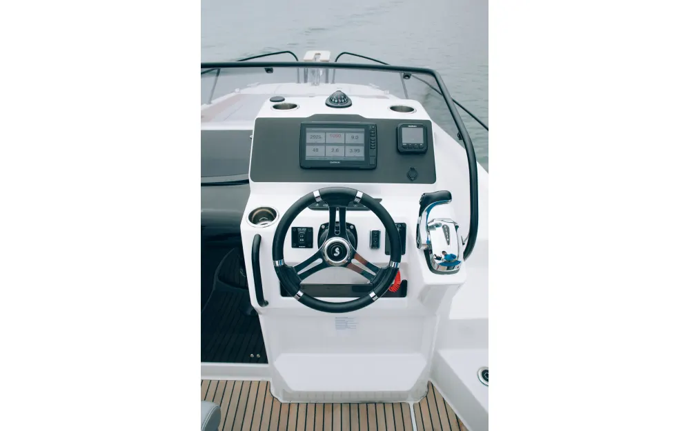 slider 5 Beneteau Flyer 7 SUNdeck