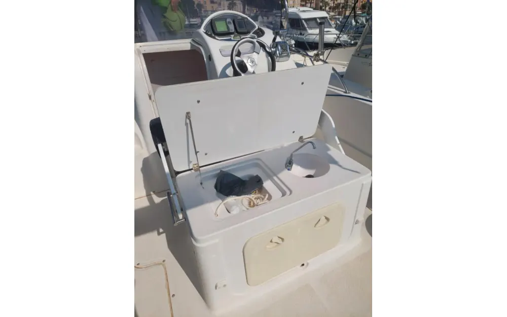 slider 6 Ranieri Shadow 23
