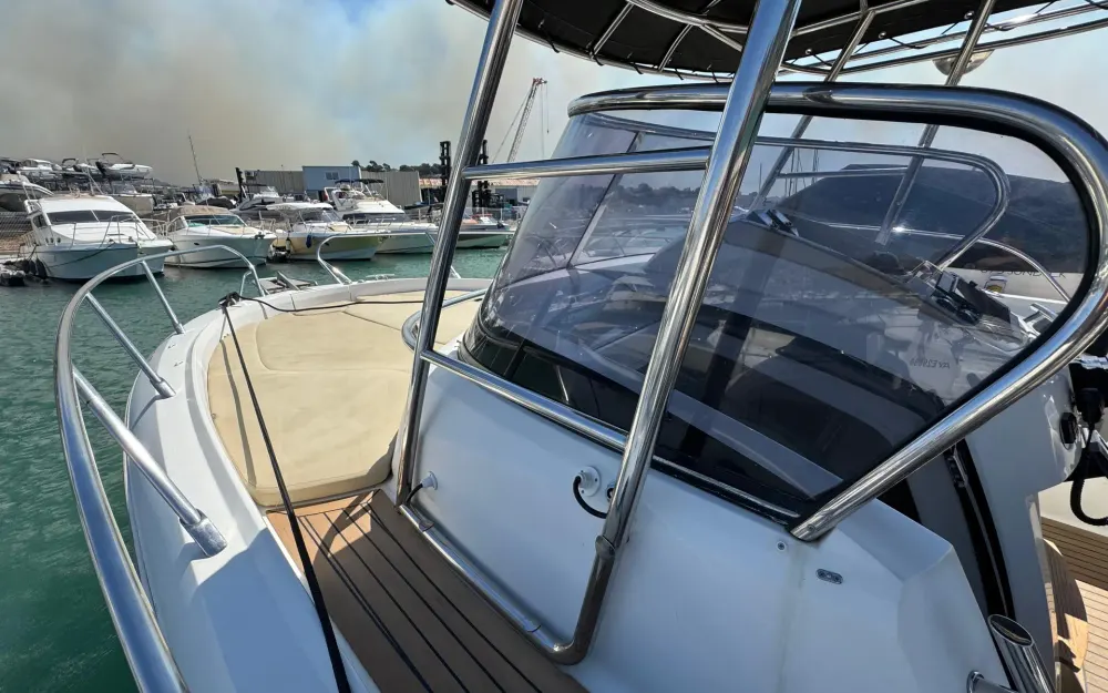 slider 15 Sessa Marine Key Largo 30