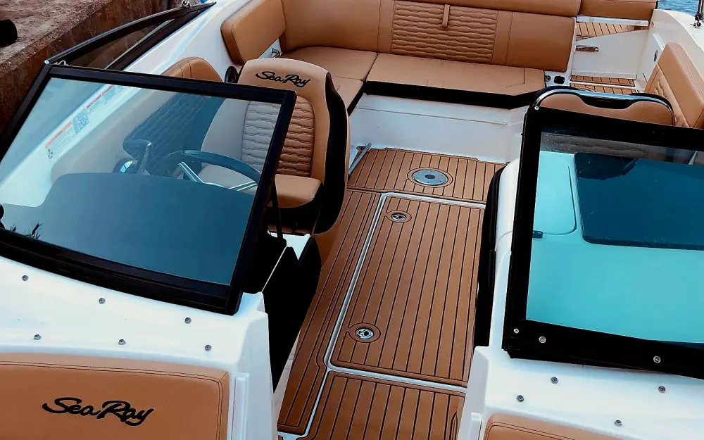 slider 4 Sea Ray  230 SPX