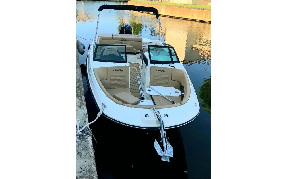 slider 2 Sea Ray  230 SPX