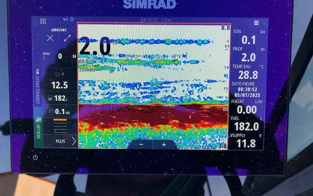 slider 15 Sea Ray  230 SPX