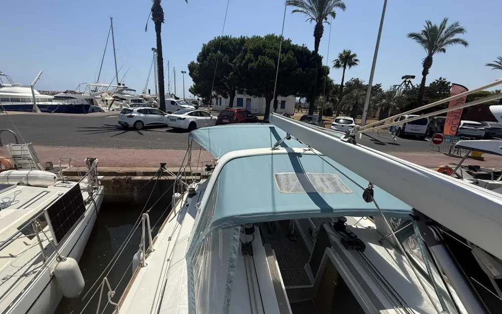 slider 6 Beneteau Oceanis 38.1
