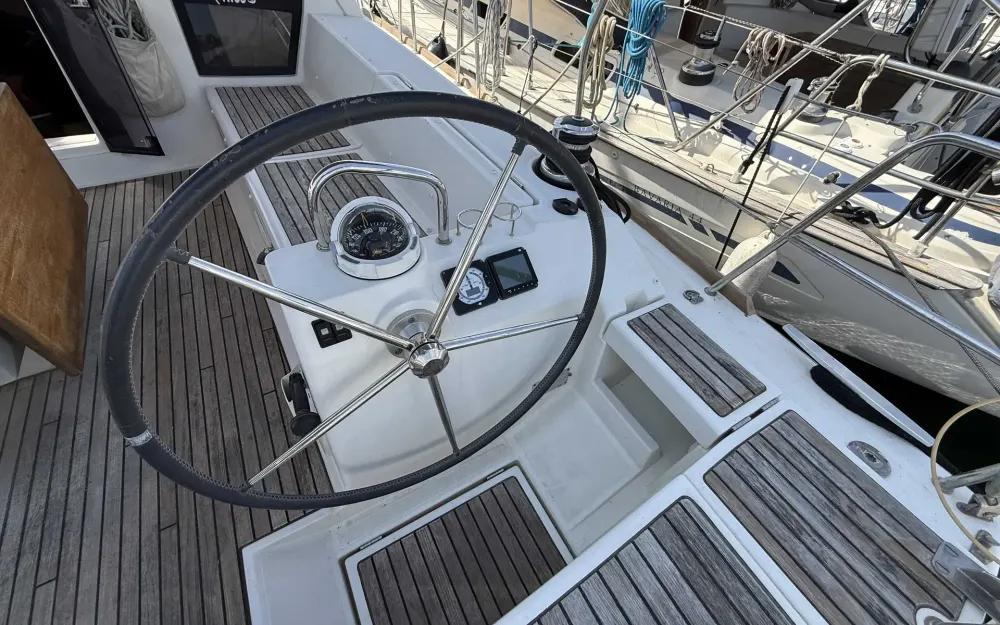 slider 13 Beneteau Oceanis 45