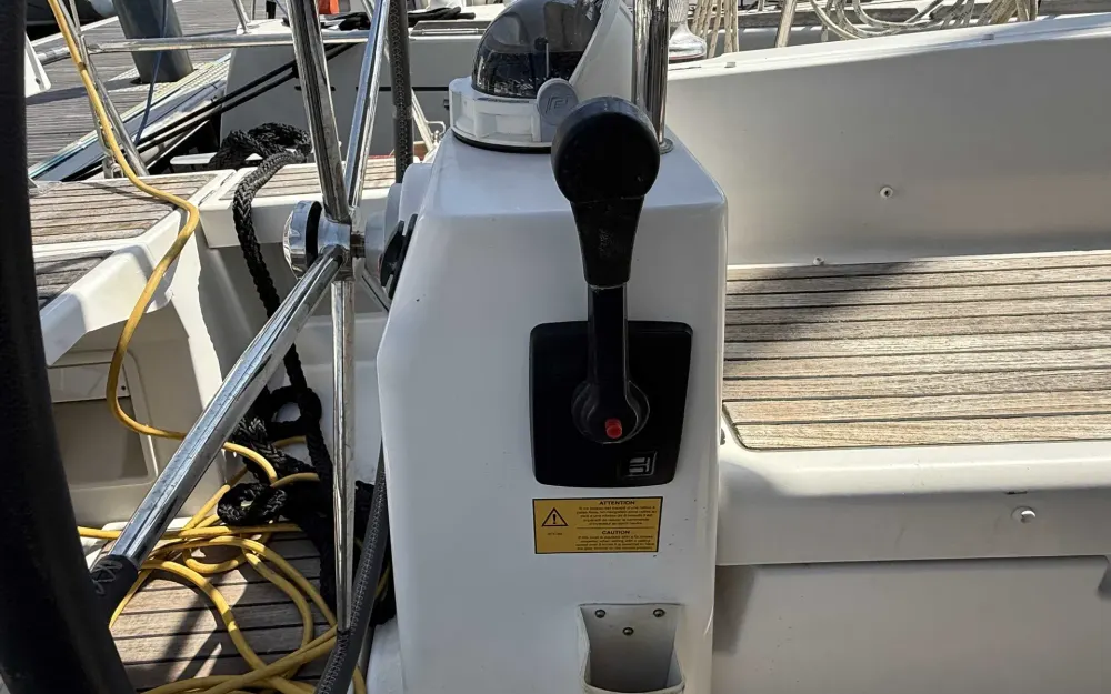 slider 15 Beneteau Oceanis 45