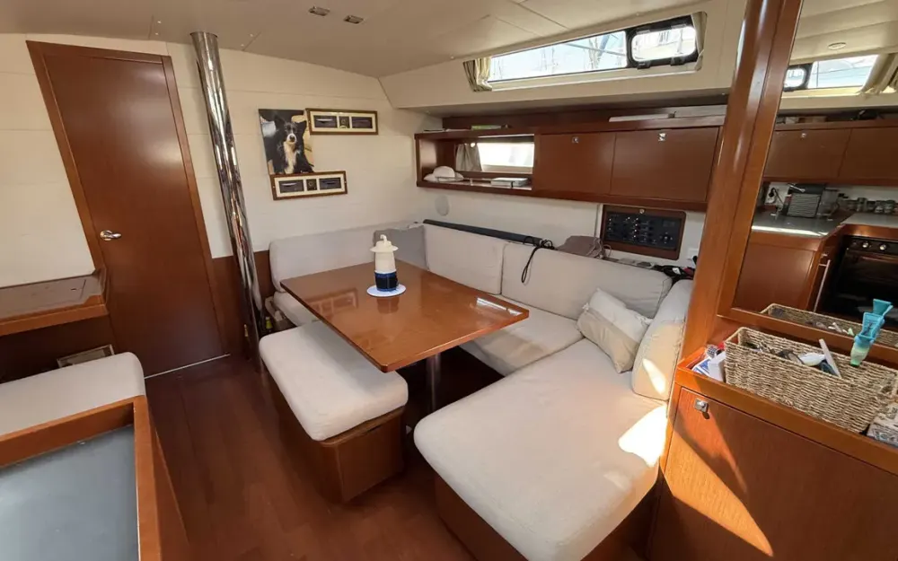 slider 21 Beneteau Oceanis 45