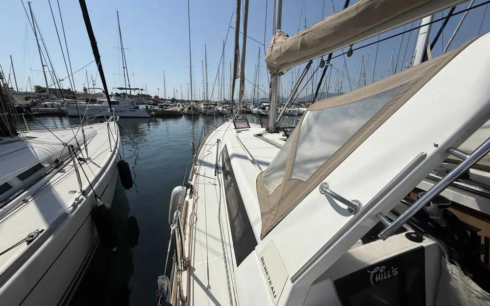 slider 6 Beneteau Oceanis 45