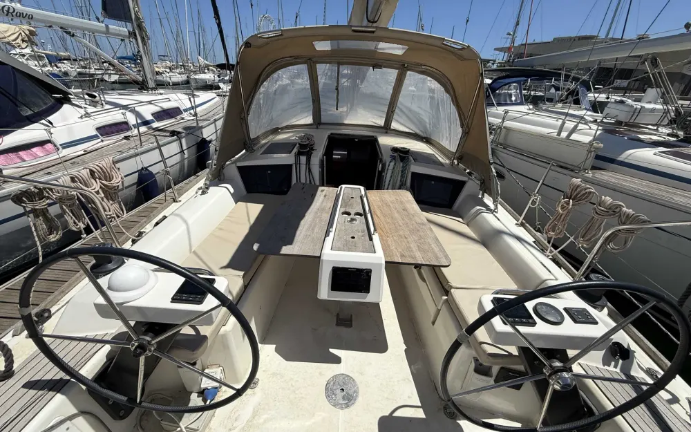 slider 11 Dufour  360 Grand Large