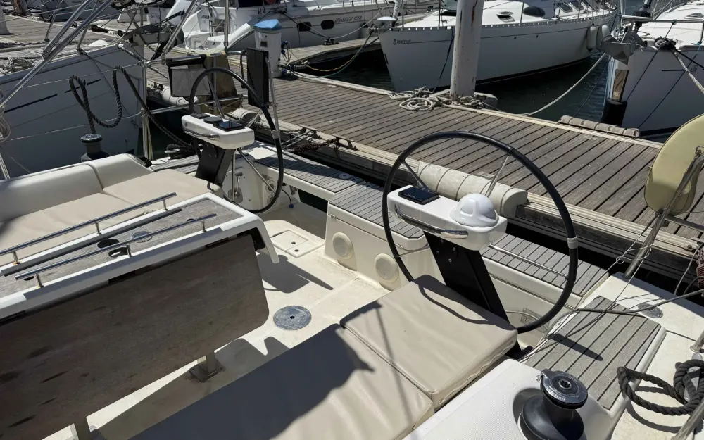 slider 14 Dufour  360 Grand Large
