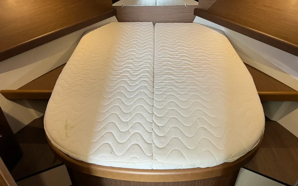 slider 16 Beneteau Antares 36 Millenium