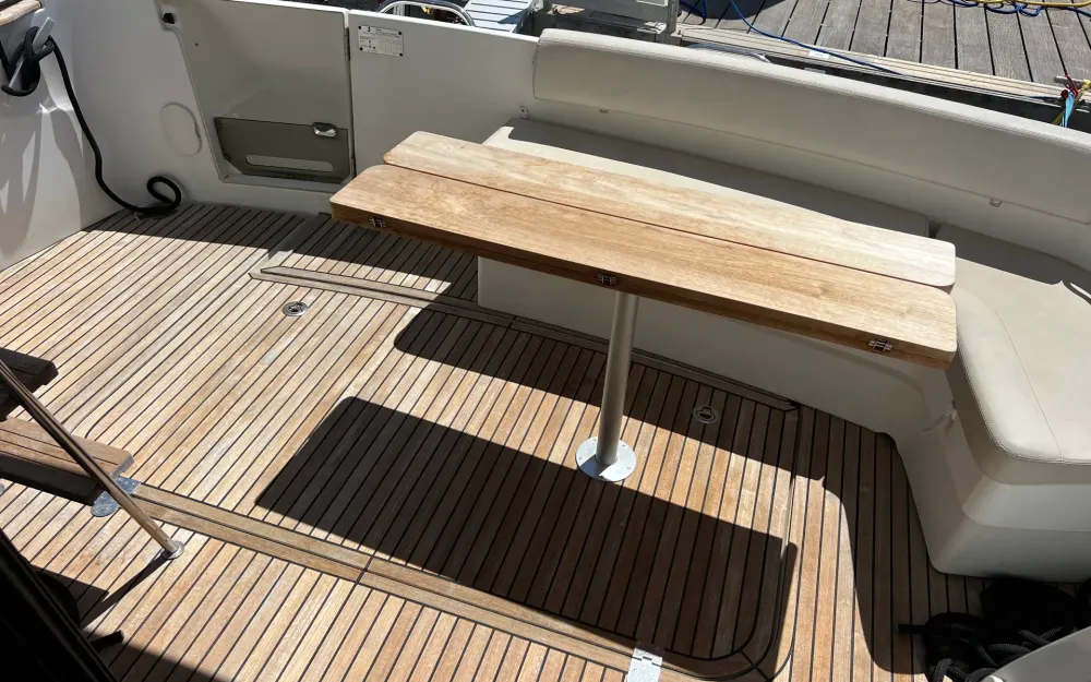 slider 1 Beneteau Antares 36 Millenium