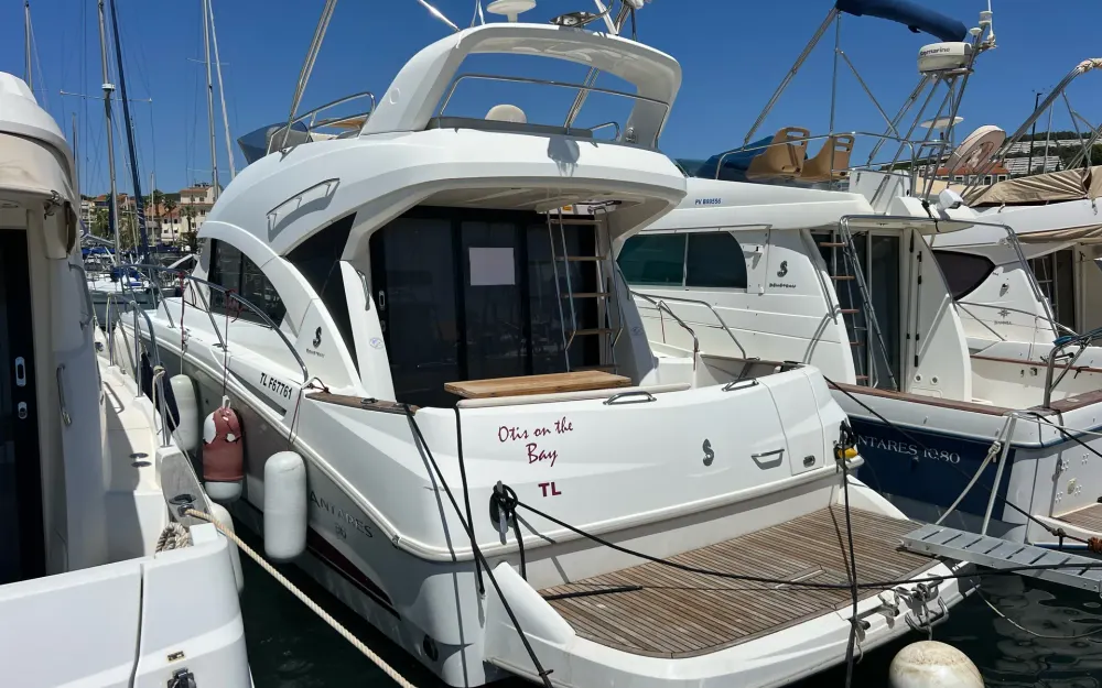 slider 0 Beneteau Antares 36 Millenium