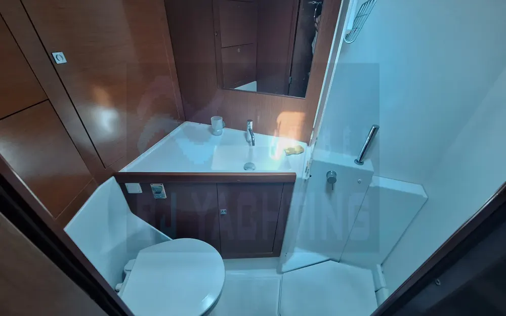 slider 23 Beneteau Oceanis 45