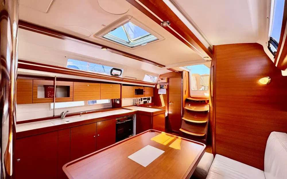 slider 22 Dufour  375 Grand Large