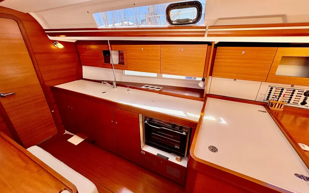 slider 19 Dufour  375 Grand Large