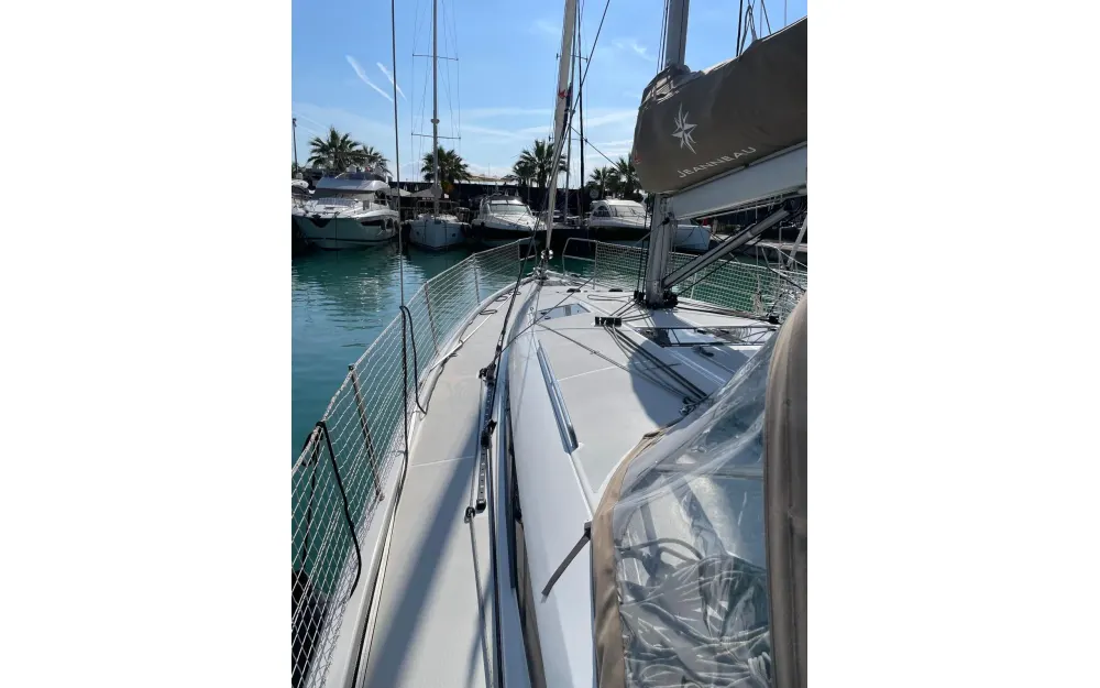 slider 11 Jeanneau Sun Odyssey 440