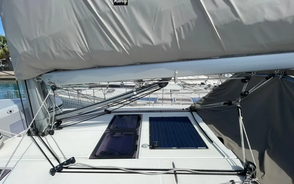 slider 13 Jeanneau Sun Odyssey 440