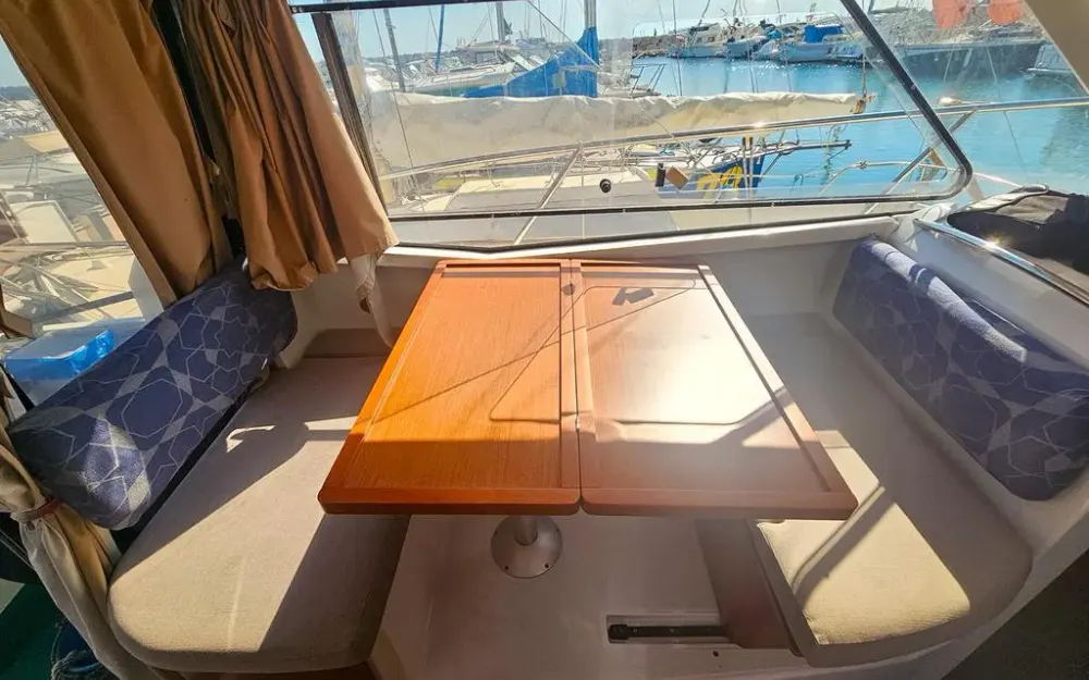 slider 13 Jeanneau Merry Fisher 855