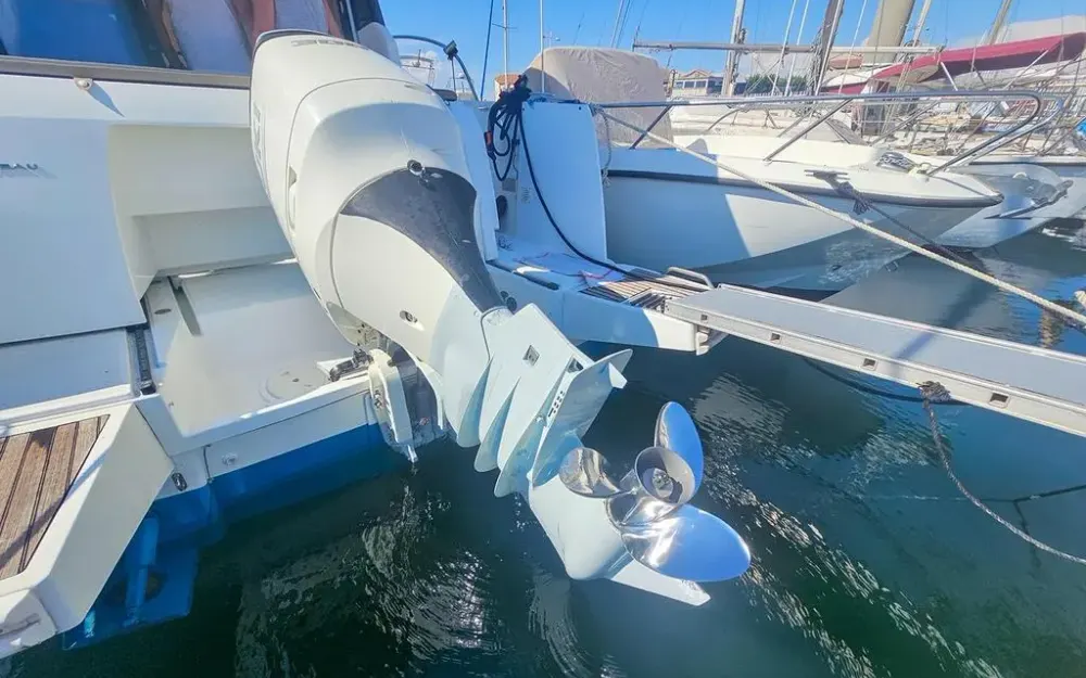 slider 7 Jeanneau Merry Fisher 855