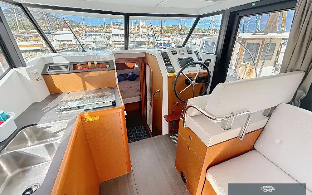 slider 17 Beneteau Swift Trawler 30