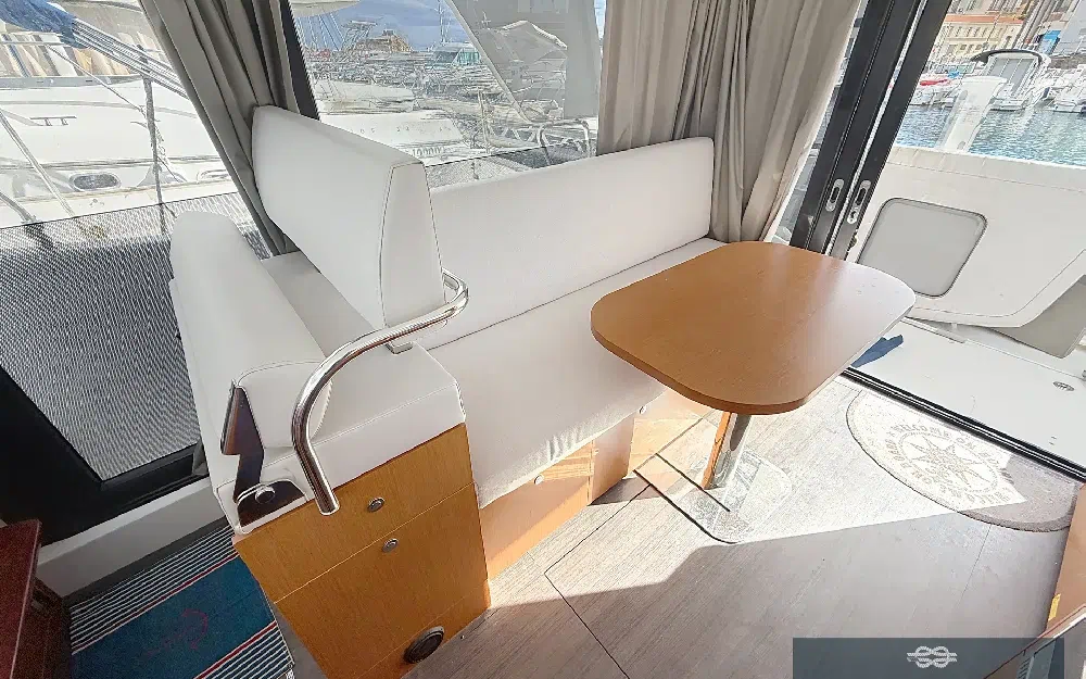 slider 24 Beneteau Swift Trawler 30