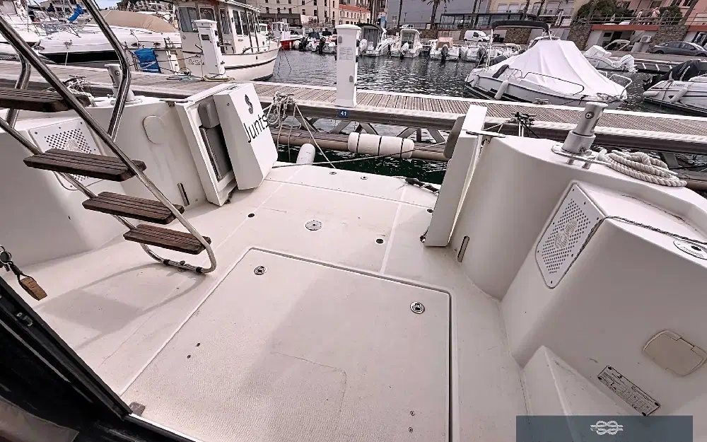 slider 4 Beneteau Swift Trawler 30