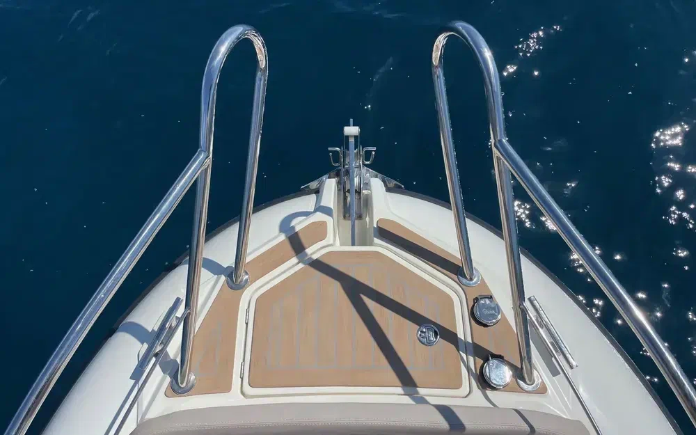 slider 8 Salpa Soleil 33 T-Top