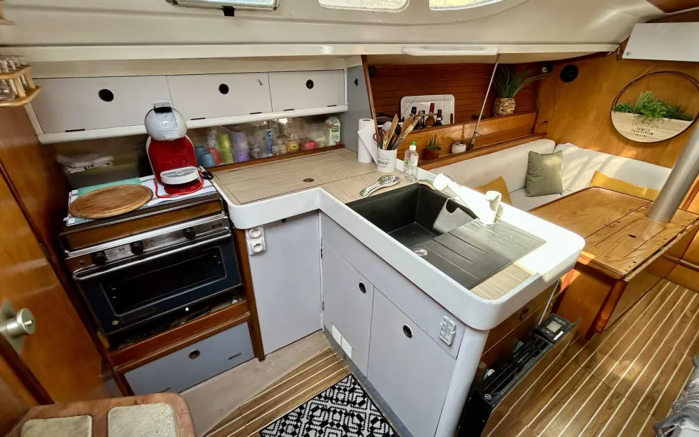 slider 10 Beneteau Oceanis 350