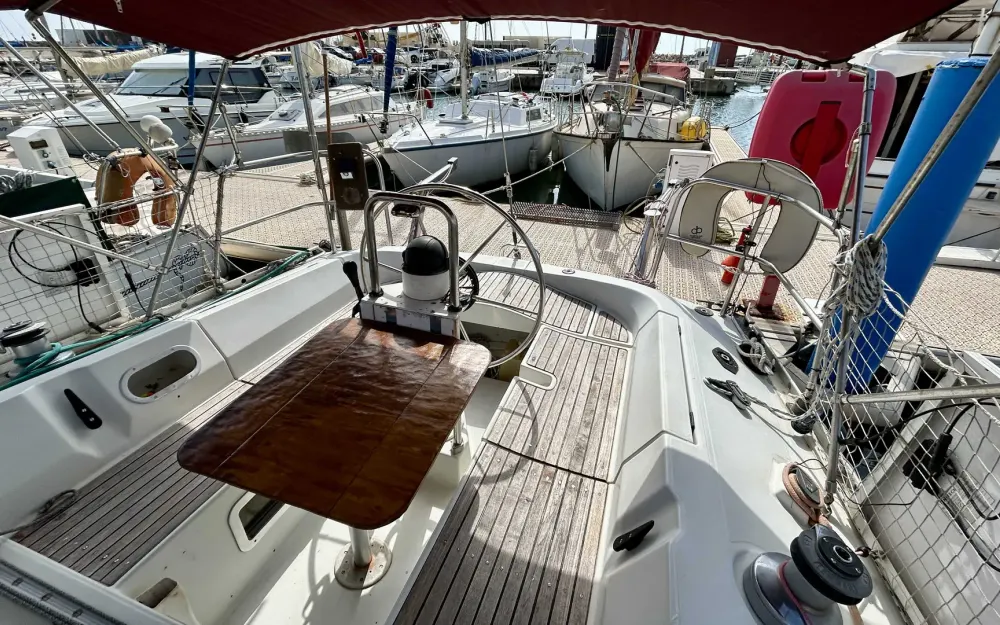 slider 4 Beneteau Oceanis 350