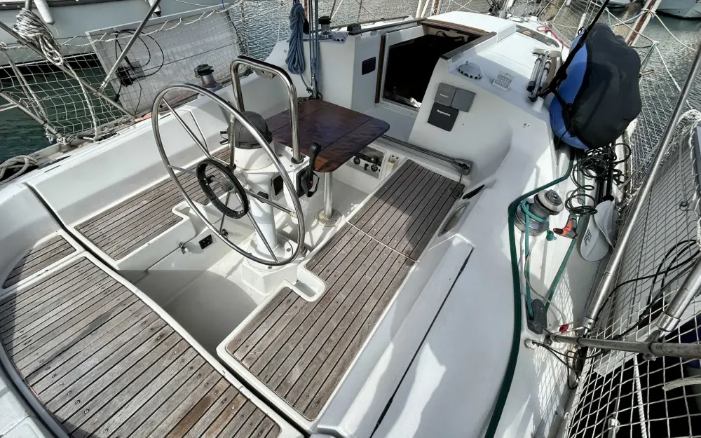 slider 5 Beneteau Oceanis 350