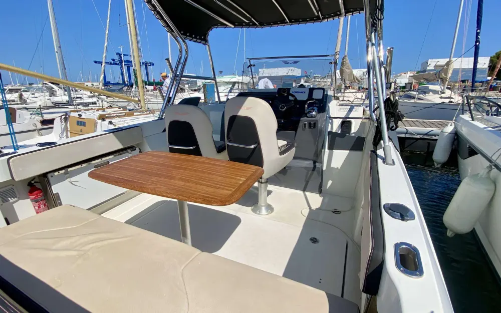 slider 3 Beneteau Flyer 7.7 SUNdeck