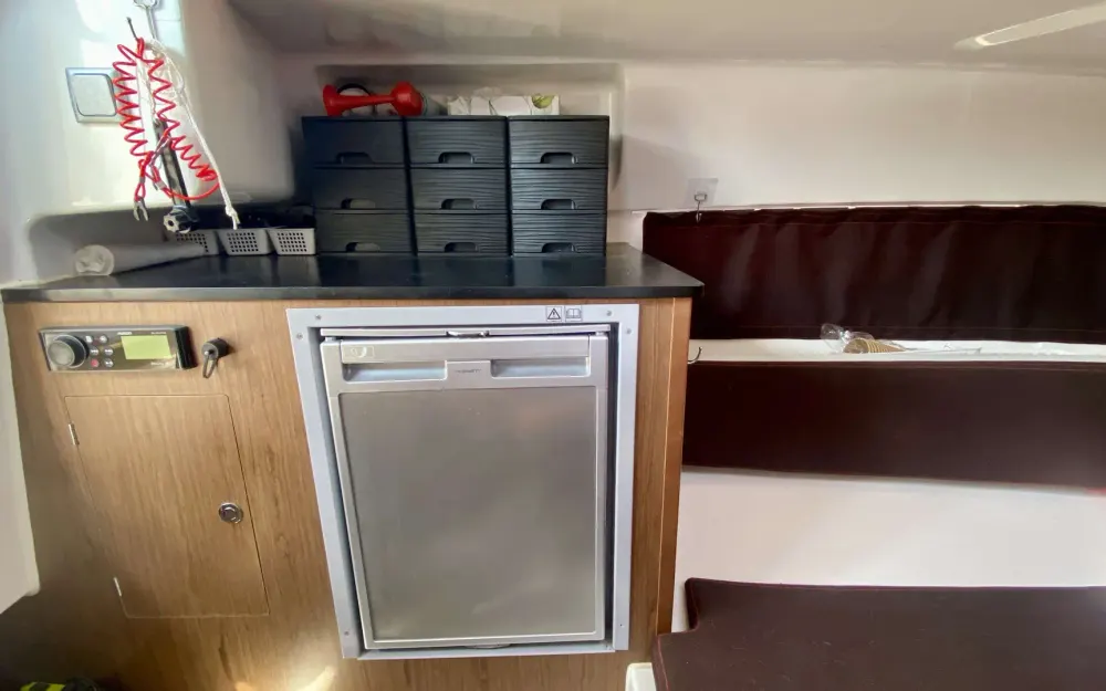 slider 8 Beneteau Flyer 7.7 SUNdeck