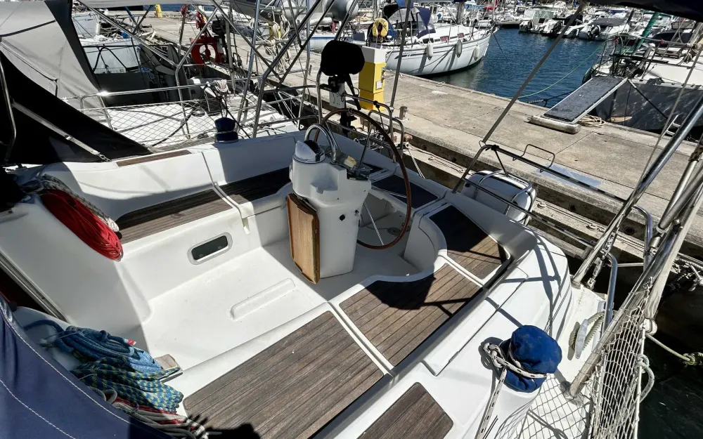 slider 3 Beneteau Oceanis 361 Clipper
