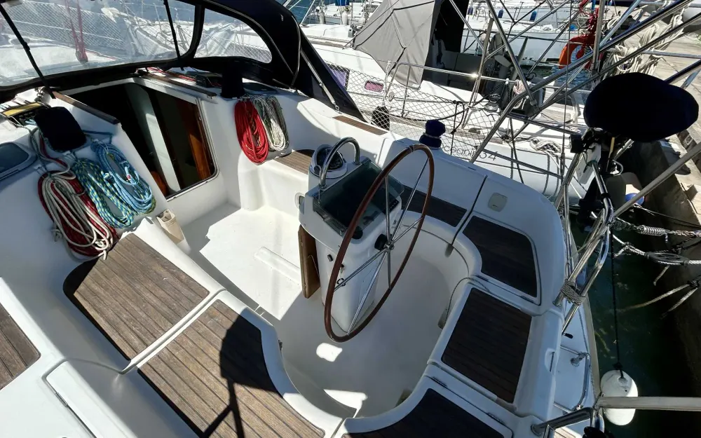 slider 6 Beneteau Oceanis 361 Clipper