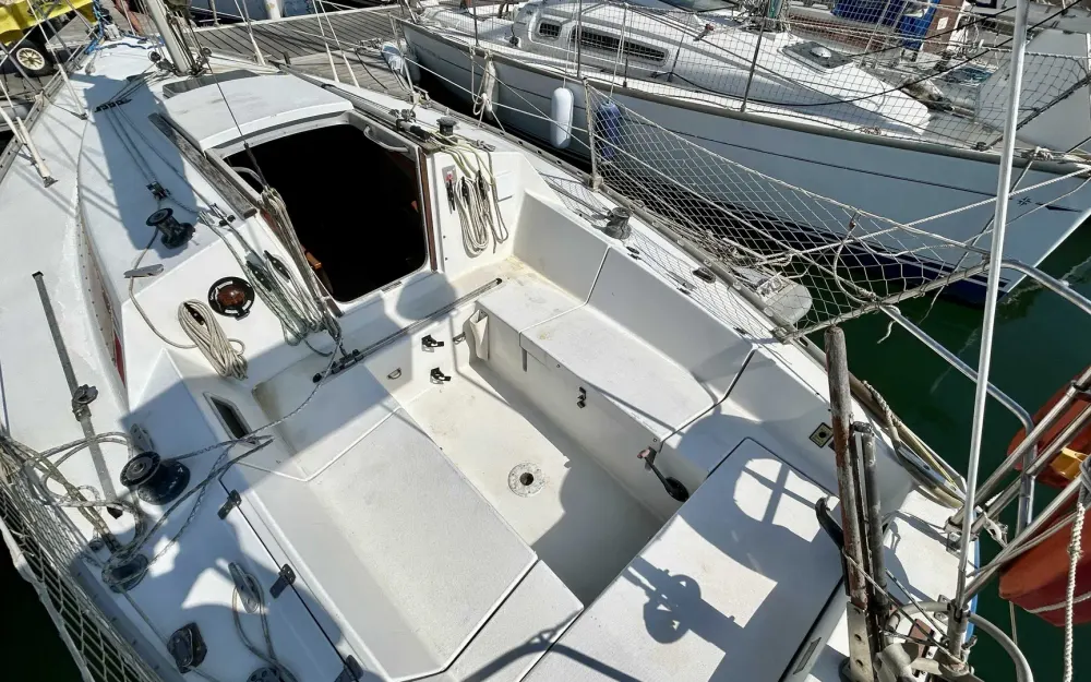 slider 3 Jeanneau Aquila
