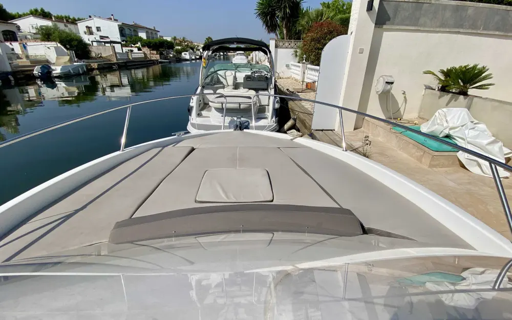 slider 12 Jeanneau Cap Camarat