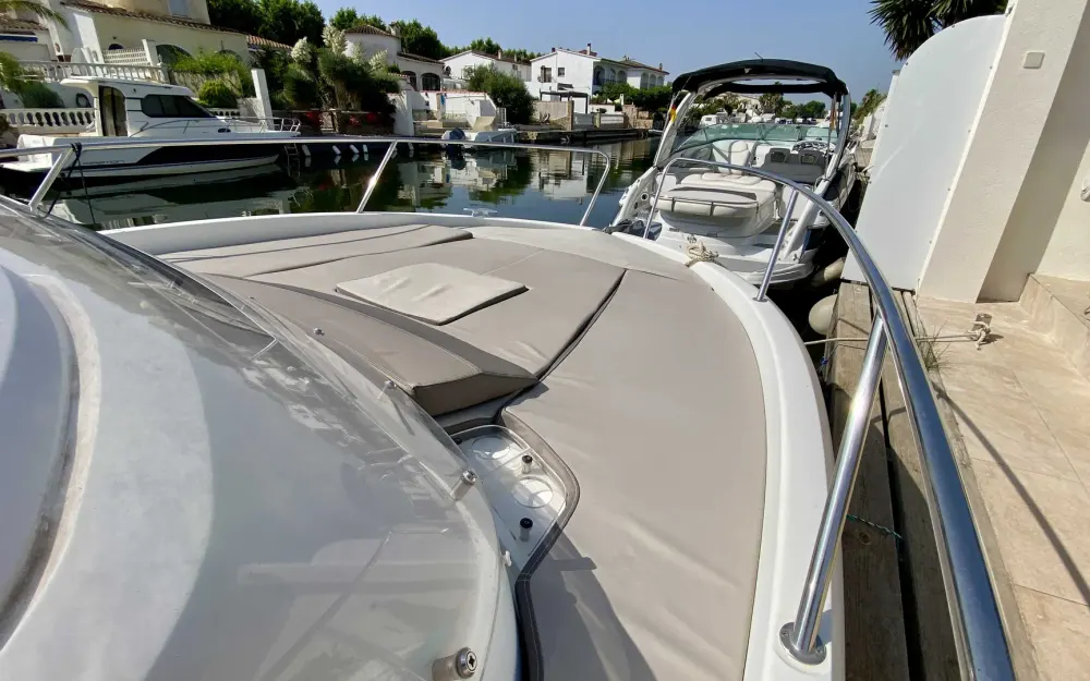 slider 13 Jeanneau Cap Camarat