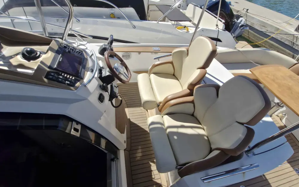 slider 13 Sessa Marine Key Largo 30