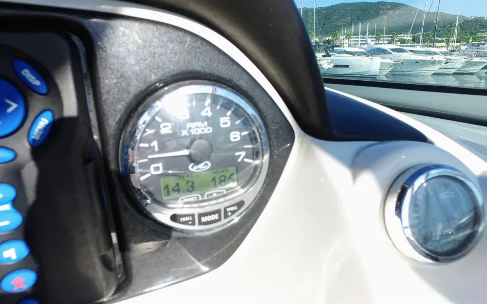 slider 19 Sea Ray  270 SLX