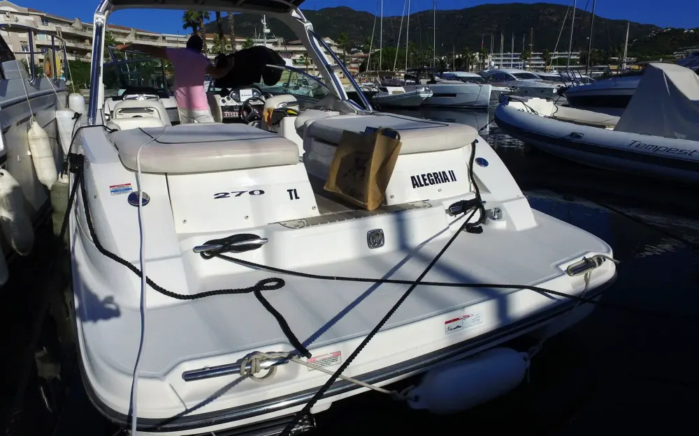 slider 2 Sea Ray  270 SLX