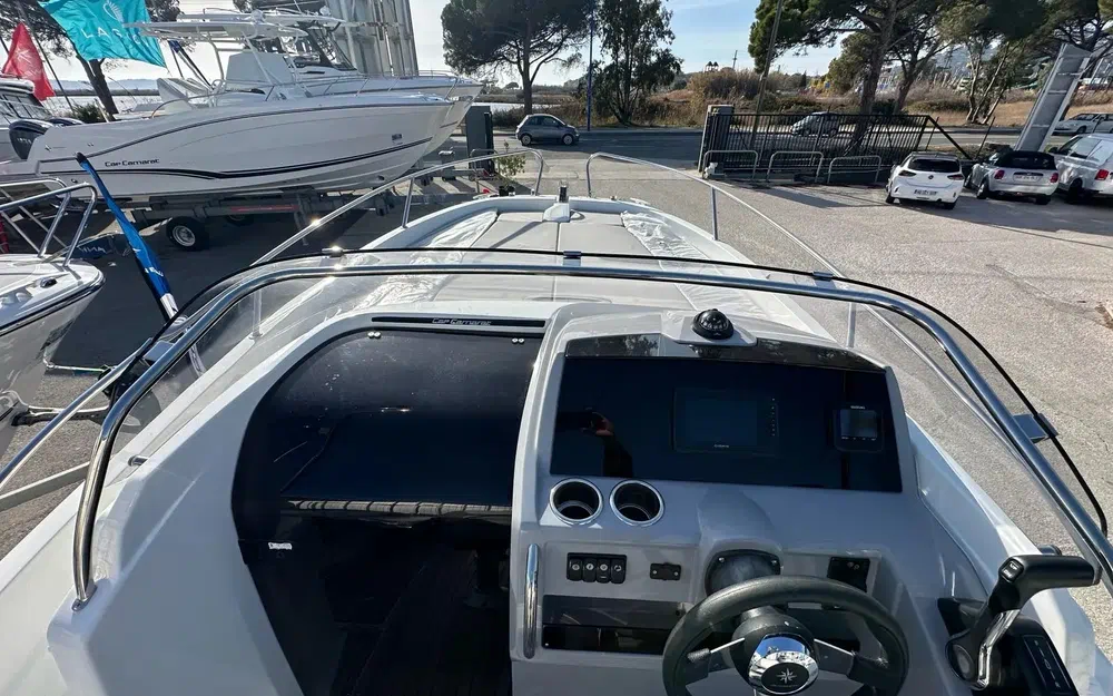 slider 4 Jeanneau Cap Camarat 6.5 WA