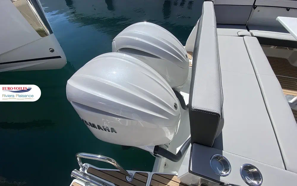 slider 16 Jeanneau Merry Fisher 895